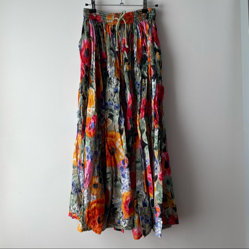 EXPRESS COMPAGNIE INTERNATIONALE FLORAL SKIRT VTG